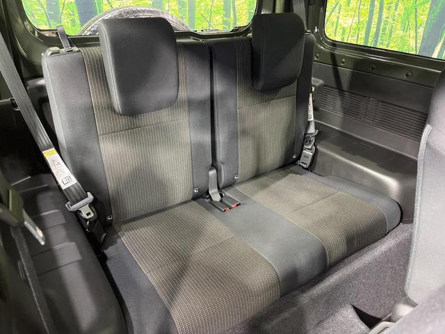 ジムニー ＸＣ　禁煙車　８型ＳＤナビ　バックカメラ　衝突被害軽減システム　ドラレコ　コーナーセンサー　スマートキー　ＬＥＤヘッド　ＥＴＣ　シートヒーター　クルコン　純正１６インチアルミ　車線逸脱警報　オートライト（9枚目）