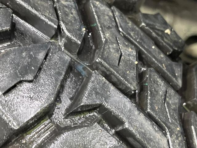 ジムニー ＸＣ　禁煙車　８型ＳＤナビ　バックカメラ　衝突被害軽減システム　ドラレコ　コーナーセンサー　スマートキー　ＬＥＤヘッド　ＥＴＣ　シートヒーター　クルコン　純正１６インチアルミ　車線逸脱警報　オートライト（53枚目）