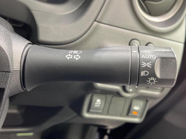 ノート ｅ－パワー　Ｘ　禁煙車　純正ＳＤナビ　全周囲カメラ　衝突被害軽減システム　コーナーセンサー　スマートキー　ＬＥＤヘッドライト　ＥＴＣ　純正ＯＰ１５インチアルミ　オートライト　オートエアコン　Ｂｌｕｅｔｏｏｔｈ　ＣＤ（34枚目）