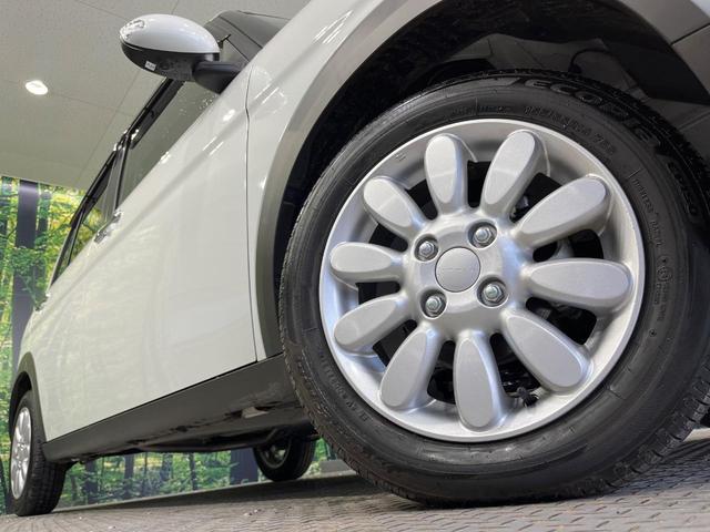 アルトラパン Ｘ　禁煙車　純正ＳＤナビ　衝突被害軽減システム　コーナーセンサー　スマートキー　ＨＩＤヘッド　純正１４インチアルミ　車線逸脱警報　オートライト　オートエアコン　Ｂｌｕｅｔｏｏｔｈ　ＣＤ　ＤＶＤ再生（13枚目）