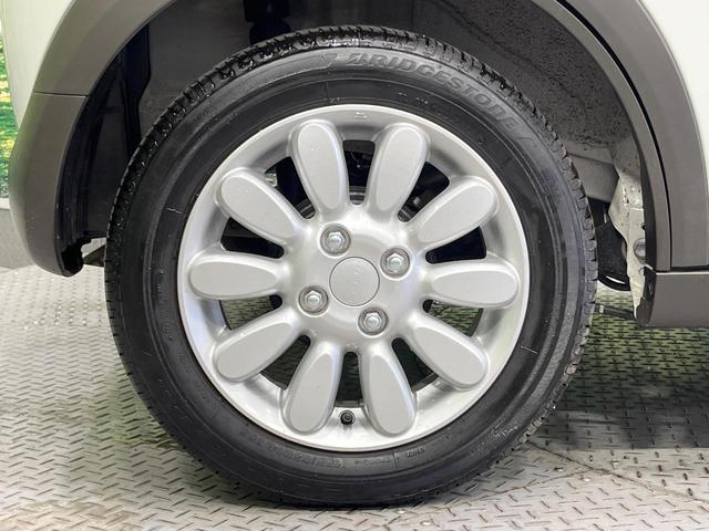 アルトラパン Ｘ　禁煙車　純正ＳＤナビ　衝突被害軽減システム　コーナーセンサー　スマートキー　ＨＩＤヘッド　純正１４インチアルミ　車線逸脱警報　オートライト　オートエアコン　Ｂｌｕｅｔｏｏｔｈ　ＣＤ　ＤＶＤ再生（45枚目）