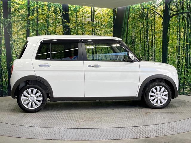 アルトラパン Ｘ　禁煙車　純正ＳＤナビ　衝突被害軽減システム　コーナーセンサー　スマートキー　ＨＩＤヘッド　純正１４インチアルミ　車線逸脱警報　オートライト　オートエアコン　Ｂｌｕｅｔｏｏｔｈ　ＣＤ　ＤＶＤ再生（50枚目）