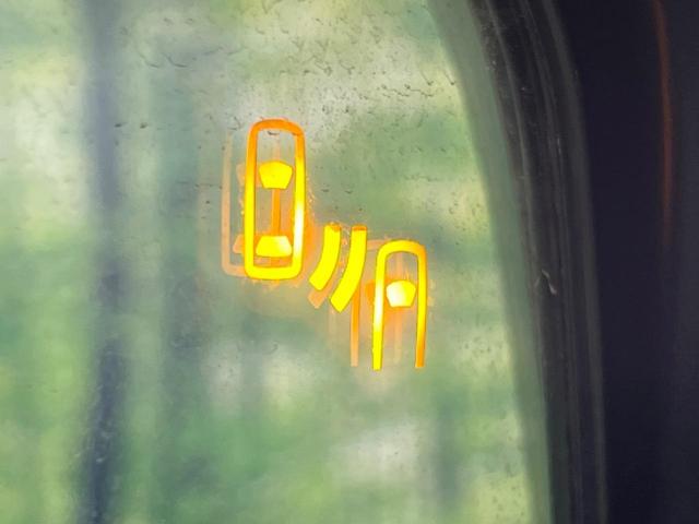 デリカＤ：５ Ｐ　禁煙車　電動サイドステップ　衝突被害軽減システム　純正１０型ナビ　バックカメラ　レーダークルーズ　両側電動スライドドア　パワーシート　前席シートヒーター　パワーバックドア　ＥＴＣ　ドラレコ（7枚目）