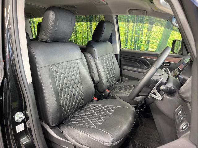 デリカＤ：５ Ｐ　禁煙車　電動サイドステップ　衝突被害軽減システム　純正１０型ナビ　バックカメラ　レーダークルーズ　両側電動スライドドア　パワーシート　前席シートヒーター　パワーバックドア　ＥＴＣ　ドラレコ（8枚目）