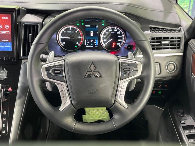 デリカＤ：５ Ｐ　禁煙車　電動サイドステップ　衝突被害軽減システム　純正１０型ナビ　バックカメラ　レーダークルーズ　両側電動スライドドア　パワーシート　前席シートヒーター　パワーバックドア　ＥＴＣ　ドラレコ（12枚目）