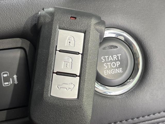 デリカＤ：５ Ｐ　禁煙車　電動サイドステップ　衝突被害軽減システム　純正１０型ナビ　バックカメラ　レーダークルーズ　両側電動スライドドア　パワーシート　前席シートヒーター　パワーバックドア　ＥＴＣ　ドラレコ（23枚目）