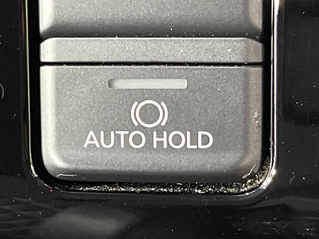 デリカＤ：５ Ｐ　禁煙車　電動サイドステップ　衝突被害軽減システム　純正１０型ナビ　バックカメラ　レーダークルーズ　両側電動スライドドア　パワーシート　前席シートヒーター　パワーバックドア　ＥＴＣ　ドラレコ（50枚目）