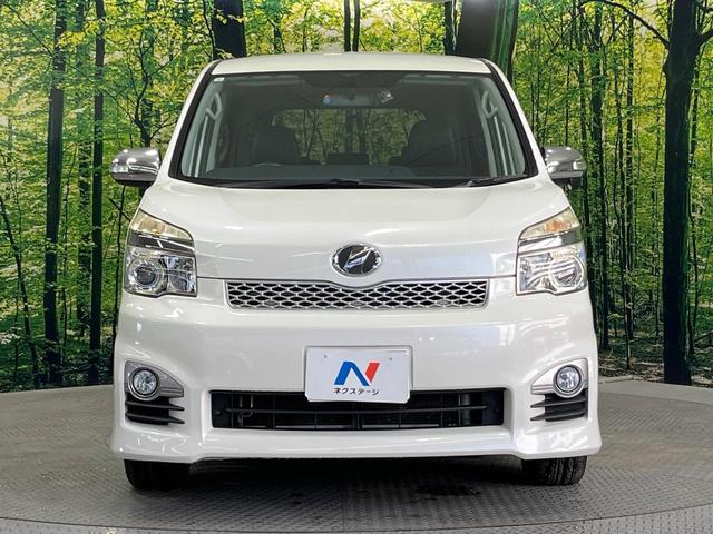 ヴォクシー ZS 煌Z 両側電動ドア 純正SDナビ バックカメラ 禁煙車 ドラレコ スマートキー HIDヘッドライト ビルトインETC オートライト デュアルエアコン Bluetooth CD DVD再生(15枚目)