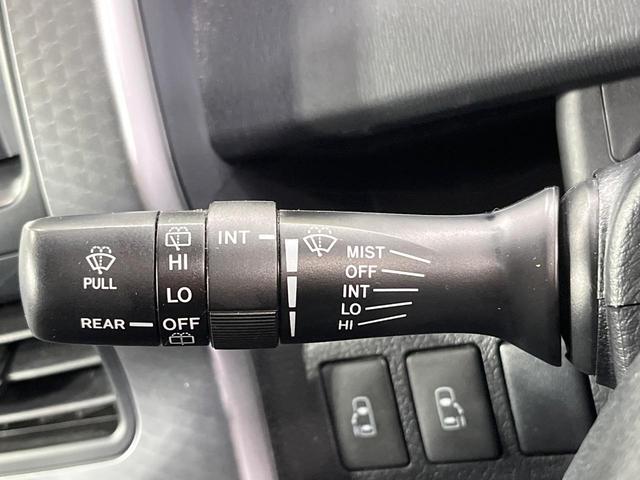 ヴォクシー ZS 煌Z 両側電動ドア 純正SDナビ バックカメラ 禁煙車 ドラレコ スマートキー HIDヘッドライト ビルトインETC オートライト デュアルエアコン Bluetooth CD DVD再生(30枚目)