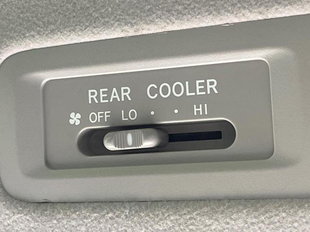 ヴォクシー ZS 煌Z 両側電動ドア 純正SDナビ バックカメラ 禁煙車 ドラレコ スマートキー HIDヘッドライト ビルトインETC オートライト デュアルエアコン Bluetooth CD DVD再生(43枚目)