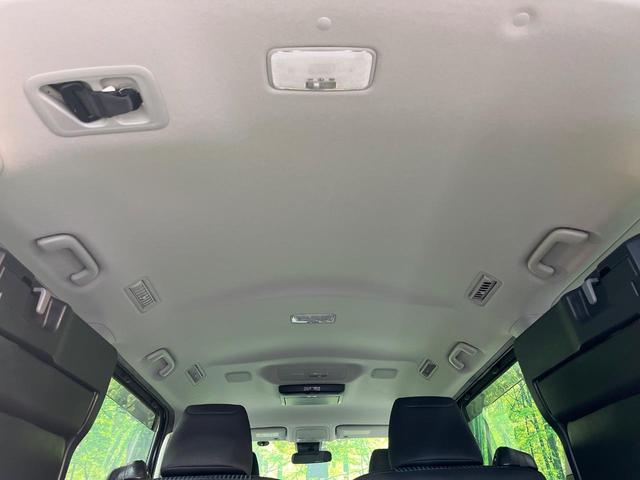 ヴォクシー ＺＳ　煌ＩＩ　禁煙車　両側電動ドア　ＳＤナビ　１２型後席モニター　バックカメラ　衝突被害軽減システム　スマートキー　ＬＥＤヘッド　ビルトインＥＴＣ　純正１７インチアルミ　車線逸脱警報　オートライト　デュアルエアコン（52枚目）