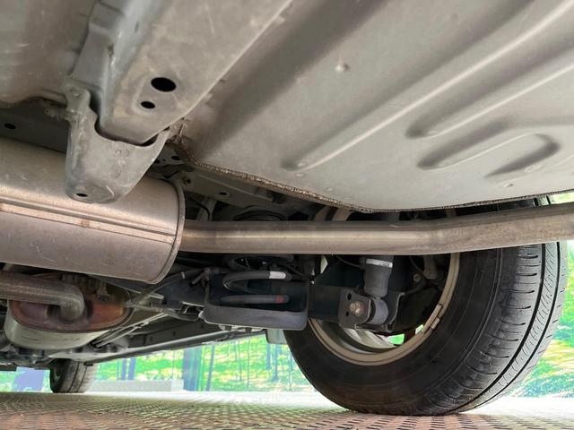 ヴォクシー ＺＳ　煌ＩＩ　禁煙車　両側電動ドア　ＳＤナビ　１２型後席モニター　バックカメラ　衝突被害軽減システム　スマートキー　ＬＥＤヘッド　ビルトインＥＴＣ　純正１７インチアルミ　車線逸脱警報　オートライト　デュアルエアコン（55枚目）