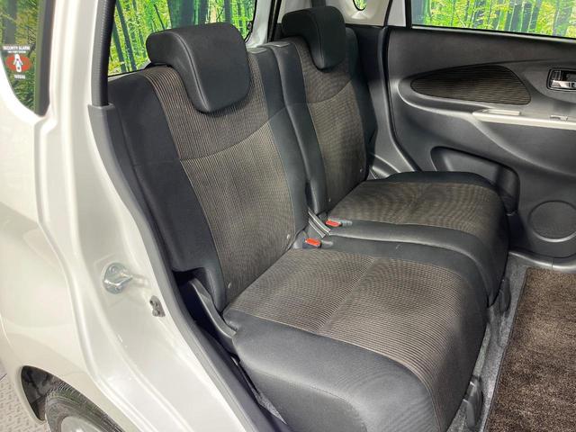 デイズ ハイウェイスター　Ｊ　禁煙車　純正ＳＤナビ　ドラレコ　ＨＩＤヘッドライト　ＥＴＣ　純正１４インチアルミホイール　オートエアコン　Ｂｌｕｅｔｏｏｔｈ接続　ＣＤ再生　ＤＶＤ再生　フルセグＴＶ　電動オート格納ドアミラー（9枚目）