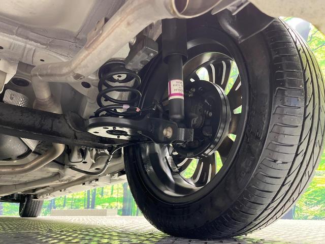 スペーシアカスタム ハイブリッドＸＳターボ　禁煙車　両側電動ドア　純正８型ナビ　全周囲カメラ　ドラレコ　ビルトインＥＴＣ　衝突被害軽減システム　シートヒーター　コーナーセンサー　スマートキー　ＬＥＤヘッド　クルコン　オートライト（20枚目）