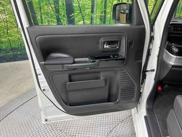 スペーシアカスタム ハイブリッドＸＳターボ　禁煙車　両側電動ドア　純正８型ナビ　全周囲カメラ　ドラレコ　ビルトインＥＴＣ　衝突被害軽減システム　シートヒーター　コーナーセンサー　スマートキー　ＬＥＤヘッド　クルコン　オートライト（38枚目）