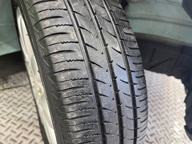 アルトラパン Ｘ　禁煙車　純正ナビ　全周囲カメラ　ＥＴＣ　Ｂｌｕｅｔｏｏｔｈ　衝突被害軽減システム　シートヒーター　スマートキー　ＨＩＤヘッドライト　純正１４インチアルミ　オートライト　オートエアコンＣＤ　ＤＶＤ再生（58枚目）