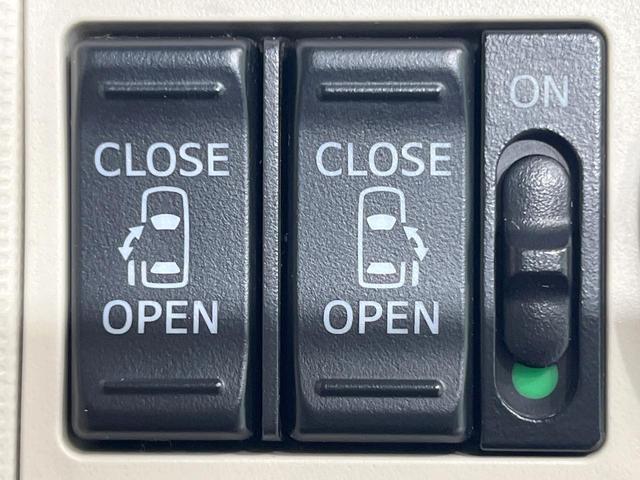 ムーヴキャンバス Ｇホワイトアクセントリミテッド　ＳＡＩＩＩ　禁煙車　ナビ　両側電動ドア　全周囲カメラ　衝突被害軽減システム　コーナーセンサー　スマートキー　ＬＥＤヘッド　オートハイビーム　オートライト　オートエアコン　Ｂｌｕｅｔｏｏｔｈ　ＣＤ　ＤＶＤ再生（6枚目）