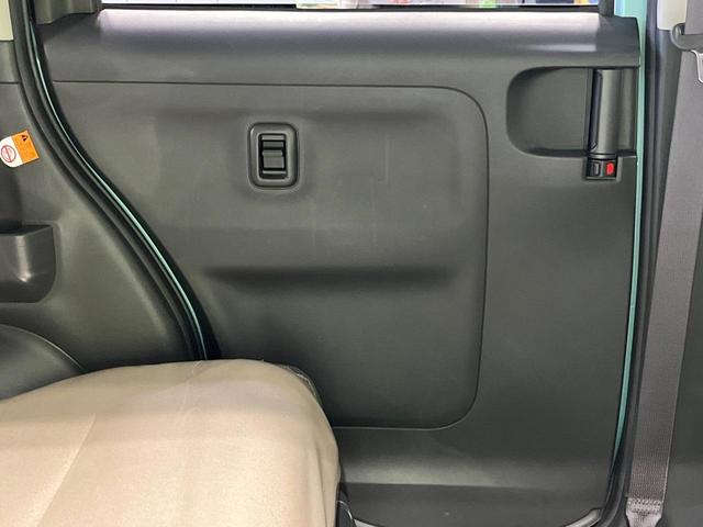 ムーヴキャンバス Ｇホワイトアクセントリミテッド　ＳＡＩＩＩ　禁煙車　ナビ　両側電動ドア　全周囲カメラ　衝突被害軽減システム　コーナーセンサー　スマートキー　ＬＥＤヘッド　オートハイビーム　オートライト　オートエアコン　Ｂｌｕｅｔｏｏｔｈ　ＣＤ　ＤＶＤ再生（41枚目）