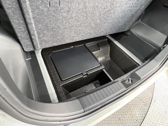 ライズ Ｚ　禁煙車　純正９型ＤＡ　全周囲カメラ　ビルトインＥＴＣ　ドラレコ　ＢＳＭ　衝突被害軽減システム　シートヒーター　レーダークルーズ　コーナーセンサー　スマートキー　ＬＥＤヘッド　オートライト（58枚目）