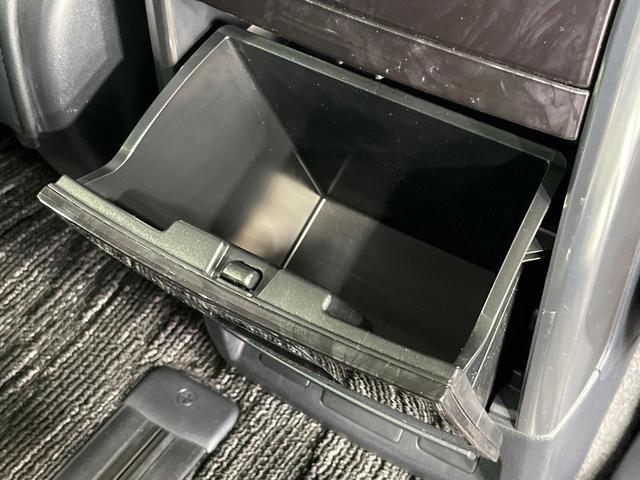 ヴェルファイア ２．５Ｚ　Ｇエディション　禁煙車　両側電動ドア　ＢＩＧＸ１１型ナビ　バックカメラ　衝突被害軽減システム　レーダークルーズ　パワーシート　電動オットマン　シートエアコン　電動リアゲート　ドラレコ　コーナーセンサー　ＥＴＣ（55枚目）