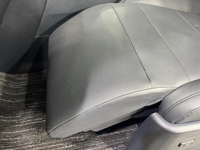 ヴェルファイア ２．５Ｚ　Ｇエディション　禁煙車　両側電動ドア　ＢＩＧＸ１１型ナビ　バックカメラ　衝突被害軽減システム　レーダークルーズ　パワーシート　電動オットマン　シートエアコン　電動リアゲート　ドラレコ　コーナーセンサー　ＥＴＣ（62枚目）