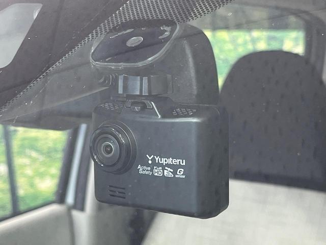 デイズ Ｘ　禁煙車　ＳＤナビ　全周囲カメラ　衝突被害軽減システム　ドラレコ　コーナーセンサー　スマートキー　ＥＴＣ　純正１４インチアルミ　オートライト　オートエアコン　Ｂｌｕｅｔｏｏｔｈ　ＣＤ　ＤＶＤ再生（6枚目）