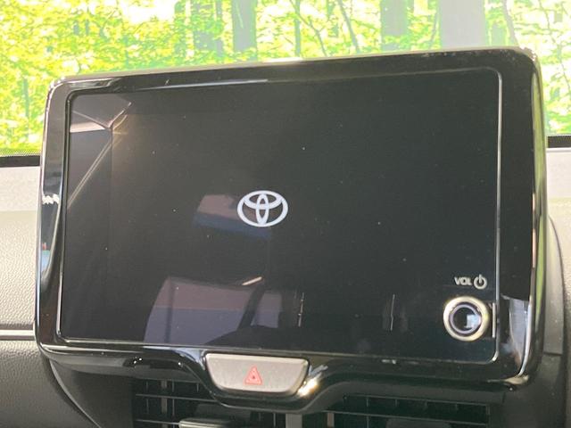 ヤリスクロス ハイブリッドＺ　アドベンチャー　禁煙車　純正８型ＤＡ　全周囲カメラ　衝突被害軽減システム　レーダークルーズ　ハンズフリー電動リアゲート　パワーシート　シートヒーター　ドラレコ　コーナーセンサー　ＬＥＤヘッド　ＥＴＣ　合皮シート（4枚目）