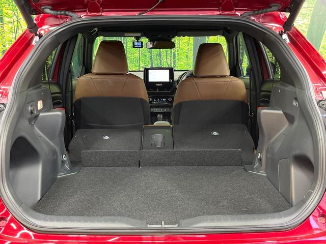 ヤリスクロス ハイブリッドＺ　アドベンチャー　禁煙車　純正８型ＤＡ　全周囲カメラ　衝突被害軽減システム　レーダークルーズ　ハンズフリー電動リアゲート　パワーシート　シートヒーター　ドラレコ　コーナーセンサー　ＬＥＤヘッド　ＥＴＣ　合皮シート（10枚目）