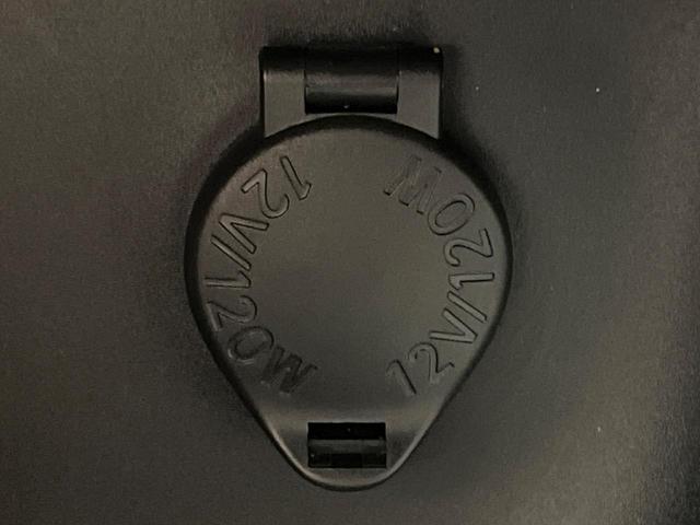 ヤリスクロス ハイブリッドＺ　アドベンチャー　禁煙車　純正８型ＤＡ　全周囲カメラ　衝突被害軽減システム　レーダークルーズ　ハンズフリー電動リアゲート　パワーシート　シートヒーター　ドラレコ　コーナーセンサー　ＬＥＤヘッド　ＥＴＣ　合皮シート（37枚目）