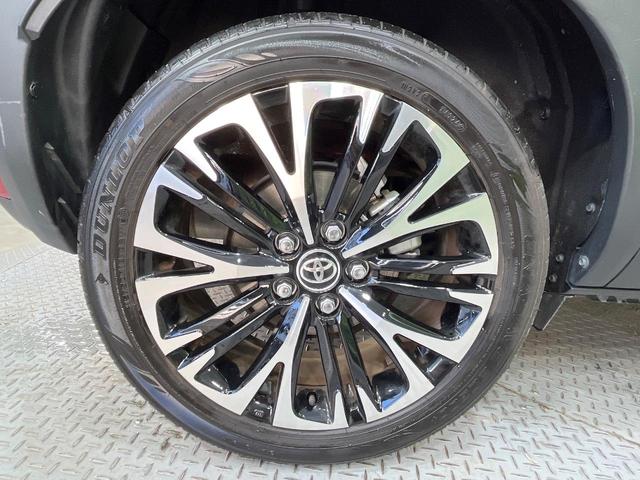 ヤリスクロス ハイブリッドＺ　アドベンチャー　禁煙車　純正８型ＤＡ　全周囲カメラ　衝突被害軽減システム　レーダークルーズ　ハンズフリー電動リアゲート　パワーシート　シートヒーター　ドラレコ　コーナーセンサー　ＬＥＤヘッド　ＥＴＣ　合皮シート（56枚目）