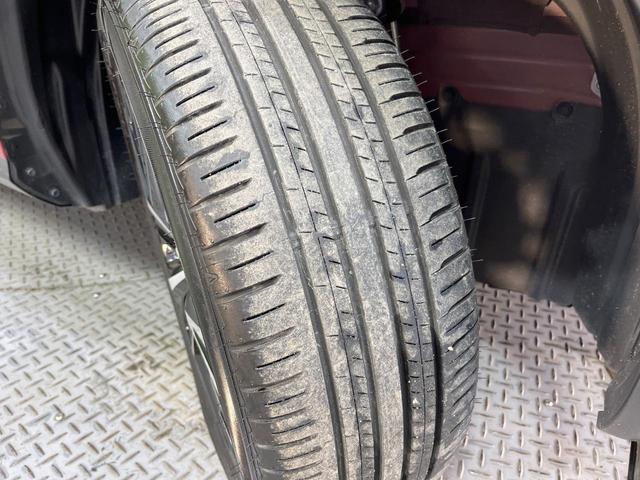 ヤリスクロス ハイブリッドＺ　アドベンチャー　禁煙車　純正８型ＤＡ　全周囲カメラ　衝突被害軽減システム　レーダークルーズ　ハンズフリー電動リアゲート　パワーシート　シートヒーター　ドラレコ　コーナーセンサー　ＬＥＤヘッド　ＥＴＣ　合皮シート（65枚目）