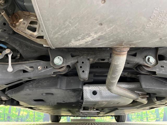 プリウス Ａ　禁煙車　純正９型ナビ　バックカメラ　ドラレコ　ＢＳＭ　ＥＴＣ　衝突被害軽減システム　レーダークルーズ　コーナーセンサー　スマートキー　オートハイビーム　車線逸脱警報　オートライト　オートエアコン（19枚目）