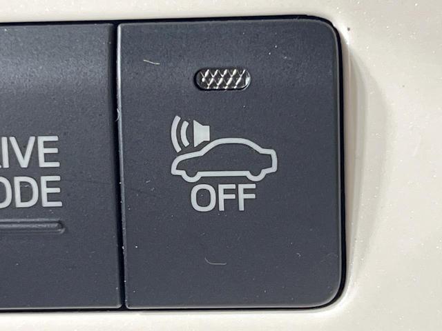 プリウス Ａ　禁煙車　純正９型ナビ　バックカメラ　ドラレコ　ＢＳＭ　ＥＴＣ　衝突被害軽減システム　レーダークルーズ　コーナーセンサー　スマートキー　オートハイビーム　車線逸脱警報　オートライト　オートエアコン（40枚目）