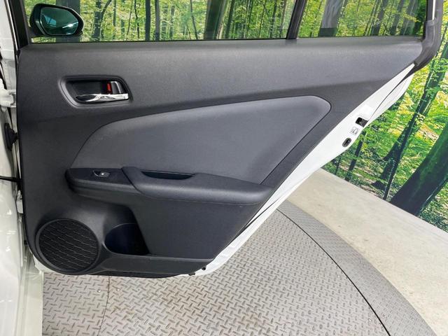 プリウス Ａ　禁煙車　純正９型ナビ　バックカメラ　ドラレコ　ＢＳＭ　ＥＴＣ　衝突被害軽減システム　レーダークルーズ　コーナーセンサー　スマートキー　オートハイビーム　車線逸脱警報　オートライト　オートエアコン（47枚目）