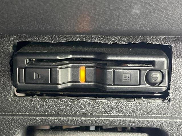 ノート S 禁煙車 SDナビ バックカメラ 衝突被害軽減システム コーナーセンサー スマートキー ビルトインETC 車線逸脱警報 オートライト オートエアコン Bluetooth接続 電動格納ミラー(6枚目)