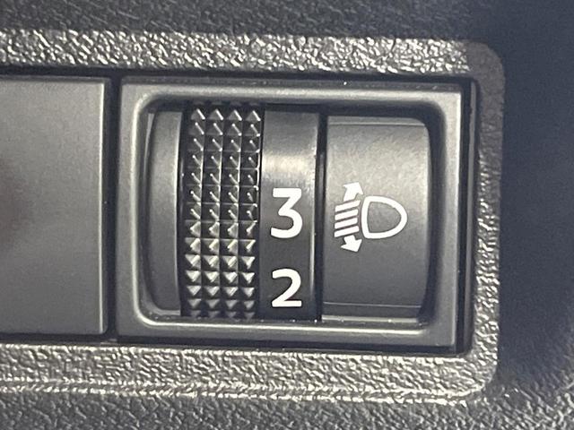 ノート S 禁煙車 SDナビ バックカメラ 衝突被害軽減システム コーナーセンサー スマートキー ビルトインETC 車線逸脱警報 オートライト オートエアコン Bluetooth接続 電動格納ミラー(24枚目)