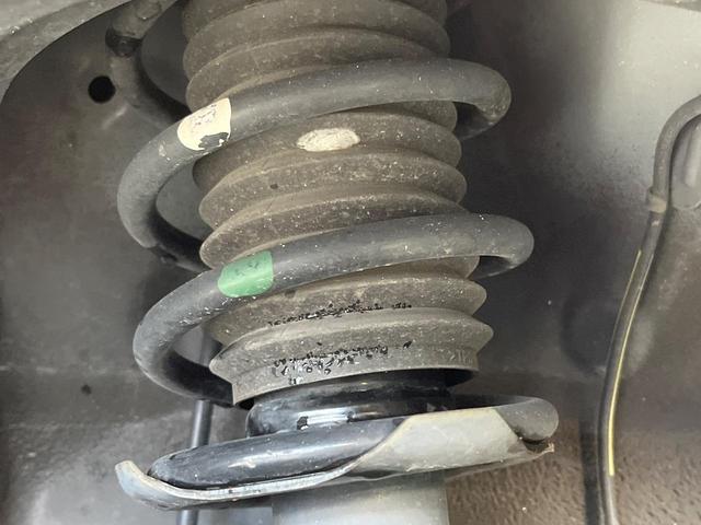 タフト Ｇターボ　クロムベンチャー　禁煙車　ガラスルーフ　純正ＳＤナビ　バックカメラ　衝突被害軽減システム　ドラレコ　コーナーセンサー　ＬＥＤヘッド　ＥＴＣ　純正１５インチアルミ　オートライト　オートエアコン　Ｂｌｕｅｔｏｏｔｈ（52枚目）