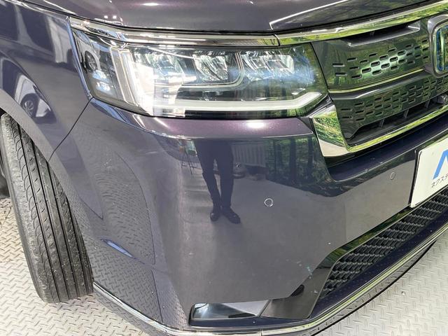 ステップワゴン ｅ：ＨＥＶスパーダ　禁煙車　両側電動ドア　純正９型ＳＤナビ　１０型後席モニター　全周囲カメラ　衝突被害軽減システム　レーダークルーズ　電動リアゲート　合皮コンビシート　ドラレコ　コーナーセンサー　ＬＥＤヘッド（13枚目）