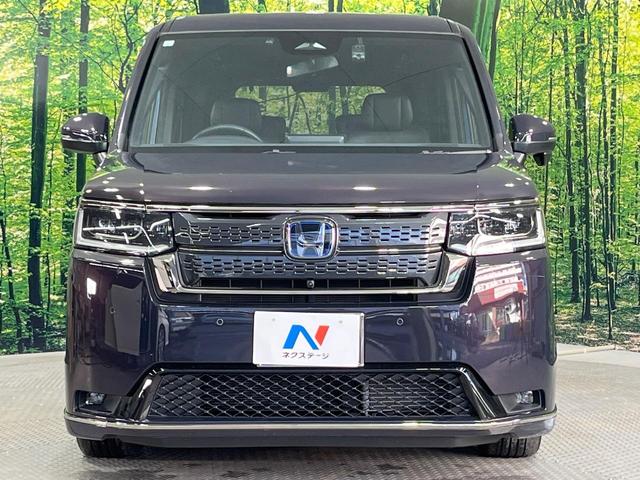 ステップワゴン ｅ：ＨＥＶスパーダ　禁煙車　両側電動ドア　純正９型ＳＤナビ　１０型後席モニター　全周囲カメラ　衝突被害軽減システム　レーダークルーズ　電動リアゲート　合皮コンビシート　ドラレコ　コーナーセンサー　ＬＥＤヘッド（15枚目）