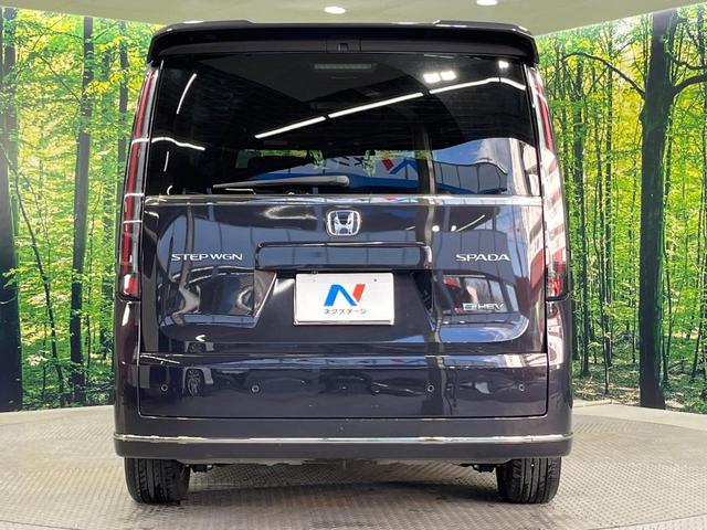 ステップワゴン ｅ：ＨＥＶスパーダ　禁煙車　両側電動ドア　純正９型ＳＤナビ　１０型後席モニター　全周囲カメラ　衝突被害軽減システム　レーダークルーズ　電動リアゲート　合皮コンビシート　ドラレコ　コーナーセンサー　ＬＥＤヘッド（16枚目）