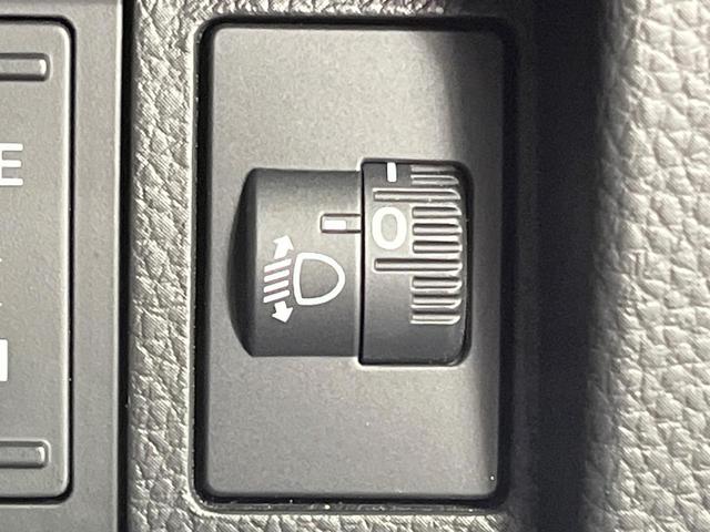 ステップワゴン ｅ：ＨＥＶスパーダ　禁煙車　両側電動ドア　純正９型ＳＤナビ　１０型後席モニター　全周囲カメラ　衝突被害軽減システム　レーダークルーズ　電動リアゲート　合皮コンビシート　ドラレコ　コーナーセンサー　ＬＥＤヘッド（24枚目）