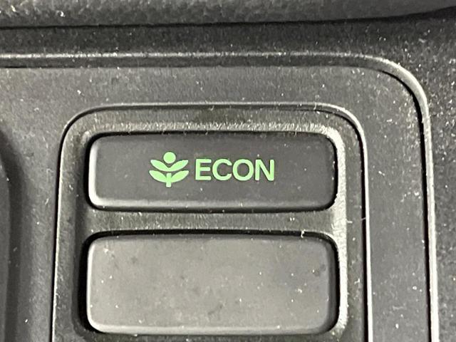 ステップワゴン ｅ：ＨＥＶスパーダ　禁煙車　両側電動ドア　純正９型ＳＤナビ　１０型後席モニター　全周囲カメラ　衝突被害軽減システム　レーダークルーズ　電動リアゲート　合皮コンビシート　ドラレコ　コーナーセンサー　ＬＥＤヘッド（39枚目）