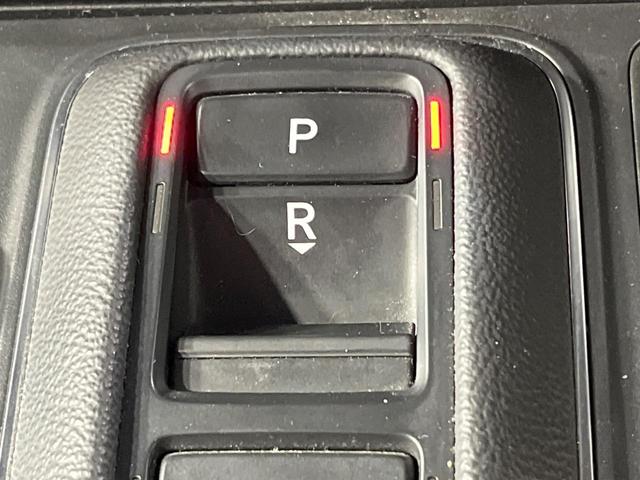 ステップワゴン ｅ：ＨＥＶスパーダ　禁煙車　両側電動ドア　純正９型ＳＤナビ　１０型後席モニター　全周囲カメラ　衝突被害軽減システム　レーダークルーズ　電動リアゲート　合皮コンビシート　ドラレコ　コーナーセンサー　ＬＥＤヘッド（43枚目）