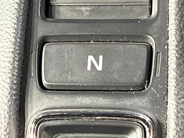 ステップワゴン ｅ：ＨＥＶスパーダ　禁煙車　両側電動ドア　純正９型ＳＤナビ　１０型後席モニター　全周囲カメラ　衝突被害軽減システム　レーダークルーズ　電動リアゲート　合皮コンビシート　ドラレコ　コーナーセンサー　ＬＥＤヘッド（44枚目）