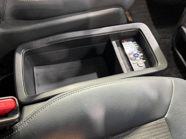 ステップワゴン ｅ：ＨＥＶスパーダ　禁煙車　両側電動ドア　純正９型ＳＤナビ　１０型後席モニター　全周囲カメラ　衝突被害軽減システム　レーダークルーズ　電動リアゲート　合皮コンビシート　ドラレコ　コーナーセンサー　ＬＥＤヘッド（47枚目）