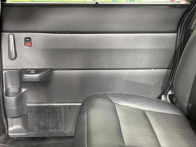 ステップワゴン ｅ：ＨＥＶスパーダ　禁煙車　両側電動ドア　純正９型ＳＤナビ　１０型後席モニター　全周囲カメラ　衝突被害軽減システム　レーダークルーズ　電動リアゲート　合皮コンビシート　ドラレコ　コーナーセンサー　ＬＥＤヘッド（55枚目）