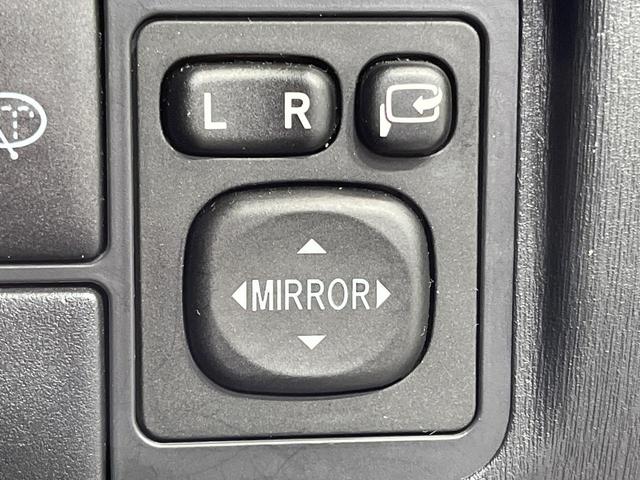 プリウス Sツーリングセレクション 禁煙車 SDナビ バックカメラ スマートキー LEDヘッド ビルトインETC 純正17インチアルミ オートライト オートエアコン Bluetooth CD(23枚目)