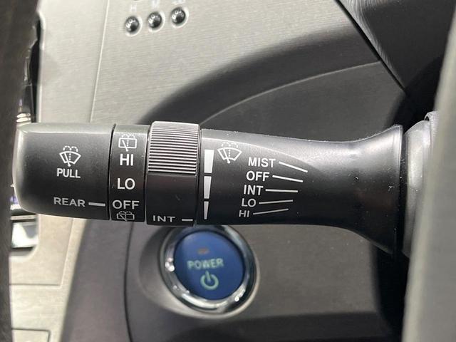 プリウス Sツーリングセレクション 禁煙車 SDナビ バックカメラ スマートキー LEDヘッド ビルトインETC 純正17インチアルミ オートライト オートエアコン Bluetooth CD(31枚目)