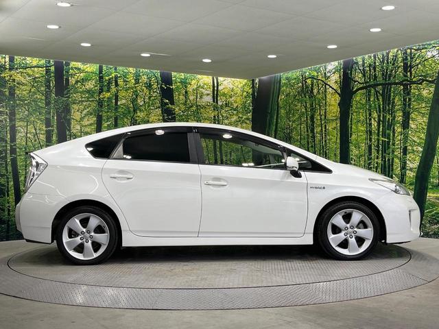 プリウス Sツーリングセレクション 禁煙車 SDナビ バックカメラ スマートキー LEDヘッド ビルトインETC 純正17インチアルミ オートライト オートエアコン Bluetooth CD(62枚目)