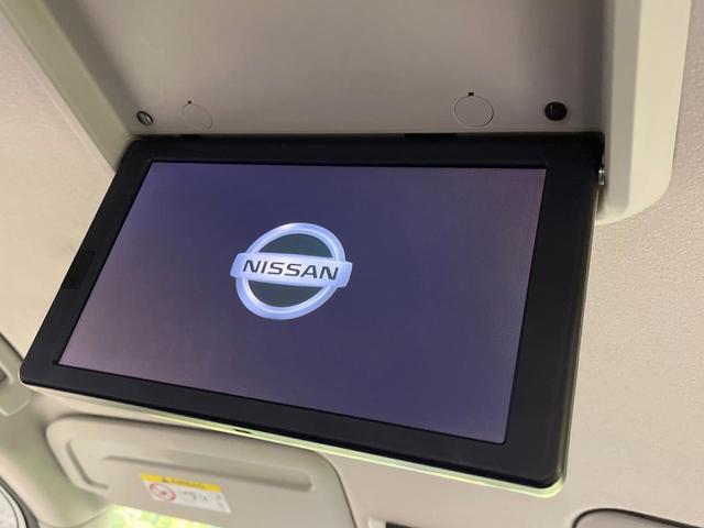 セレナ ハイウェイスターＧ　プロパイロットエディション　禁煙車　両側電動ドア　純正９型ＳＤナビ　後席モニター　バックカメラ　Ｂｌｕｅｔｏｏｔｈ　ＥＴＣ　プロパイロット　衝突被害軽減システム　レーダークルーズ　コーナーセンサー　スマートキー　ＬＥＤヘッド（4枚目）